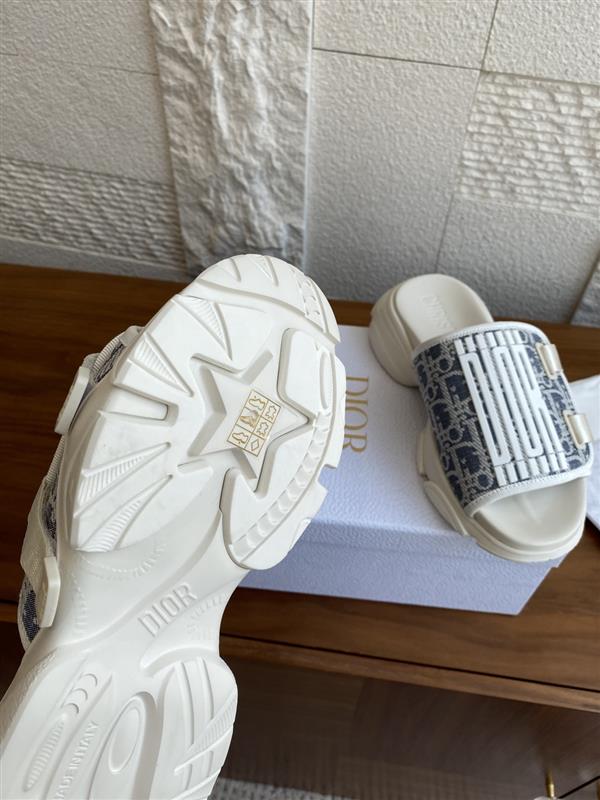 20251128184323341 280